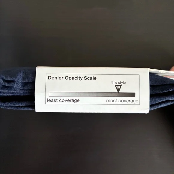 Women's Opaque Tights - Picture 3 of 4